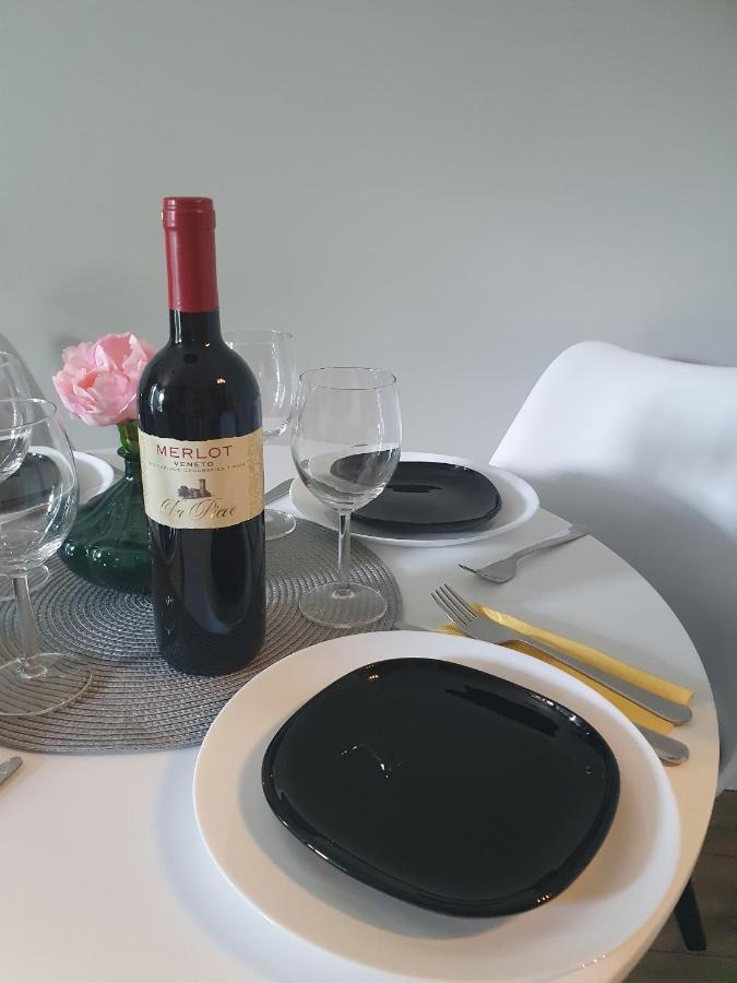 Vizzit Us Premium Apartments Marina Mokotow Varşova Dış mekan fotoğraf