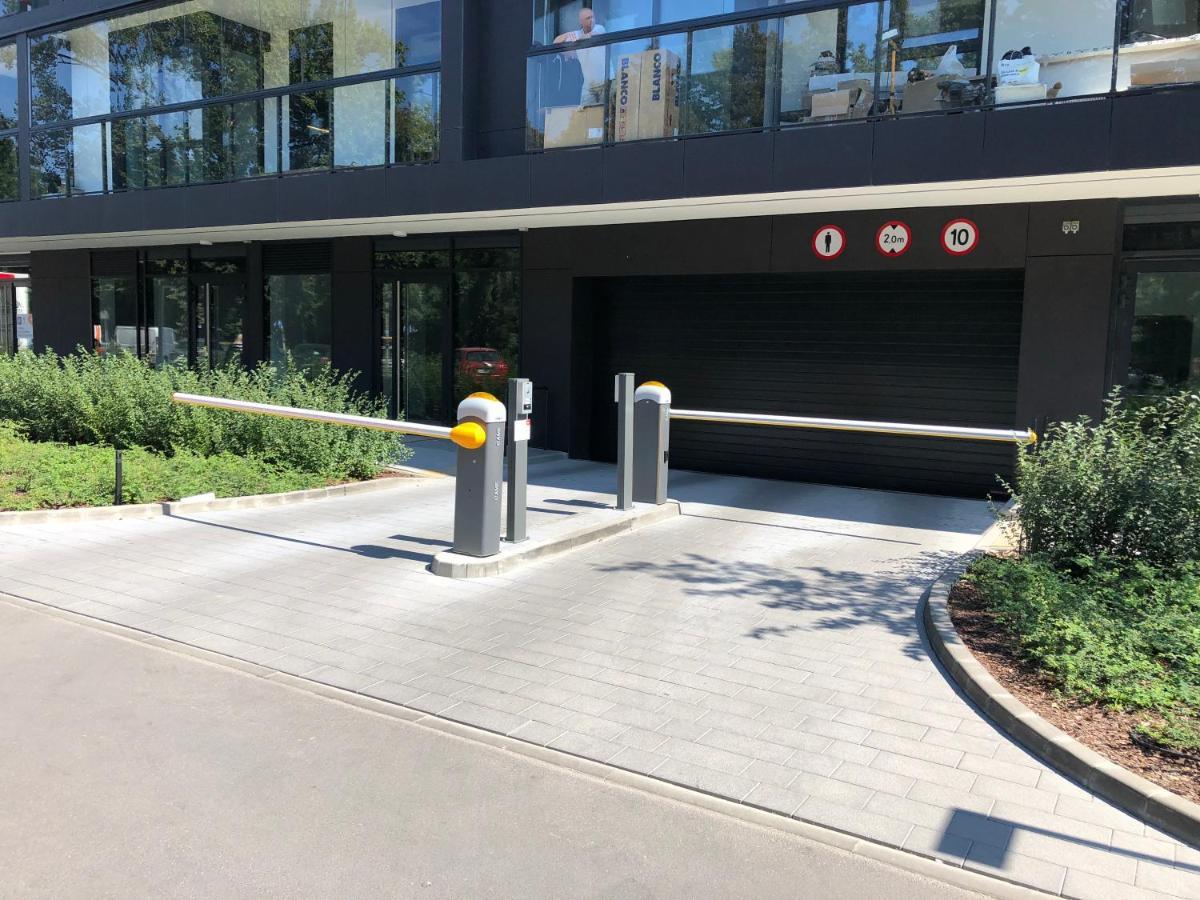 Vizzit Us Premium Apartments Marina Mokotow Varşova Dış mekan fotoğraf